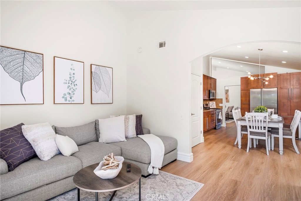 27546 Genil Mission Viejo, CA 92691 - Photo 6 of 25