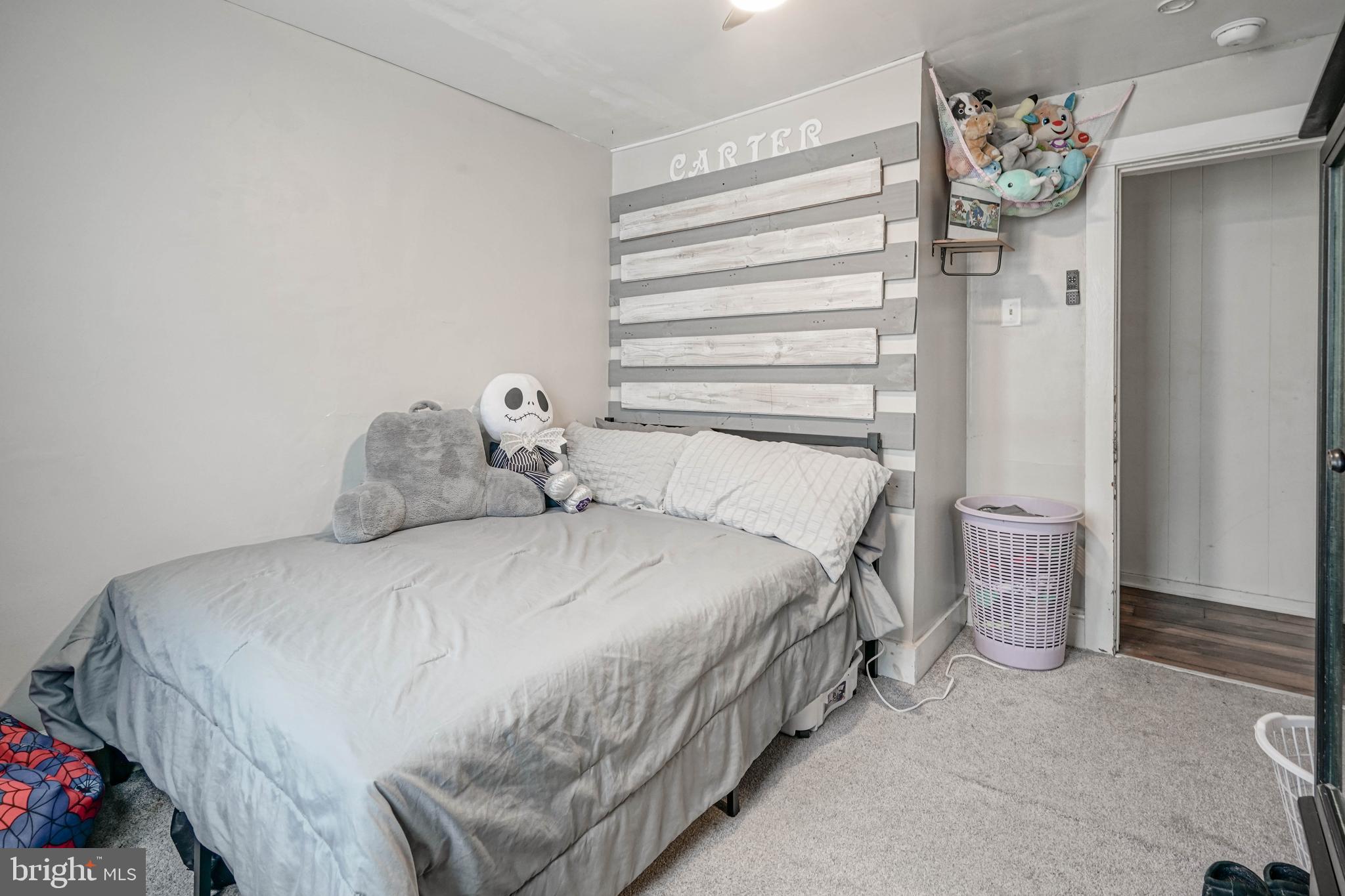 218 Walnut Street Audubon, NJ 08106 - Photo 28 of 40 a bedroom with a bed and a window