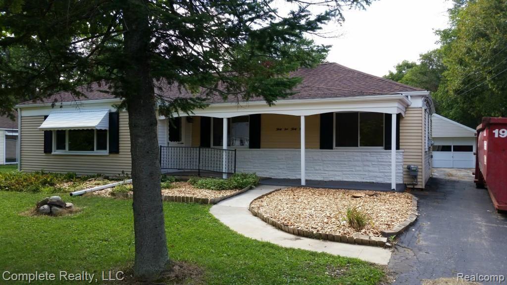 3139 North Belsay Road Flint, MI 48506 - Photo 2 of 27 2015-08-24 15.18