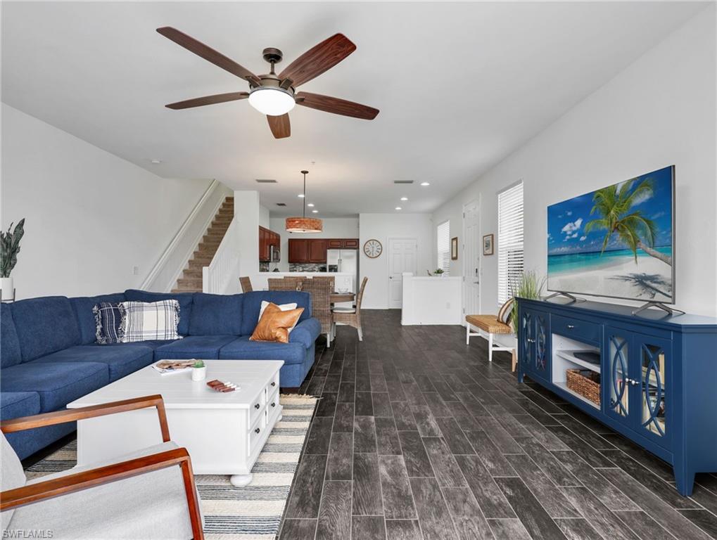 15620 Marcello Circle, Unit 160 Naples, FL 34110 - Photo 19 of 38