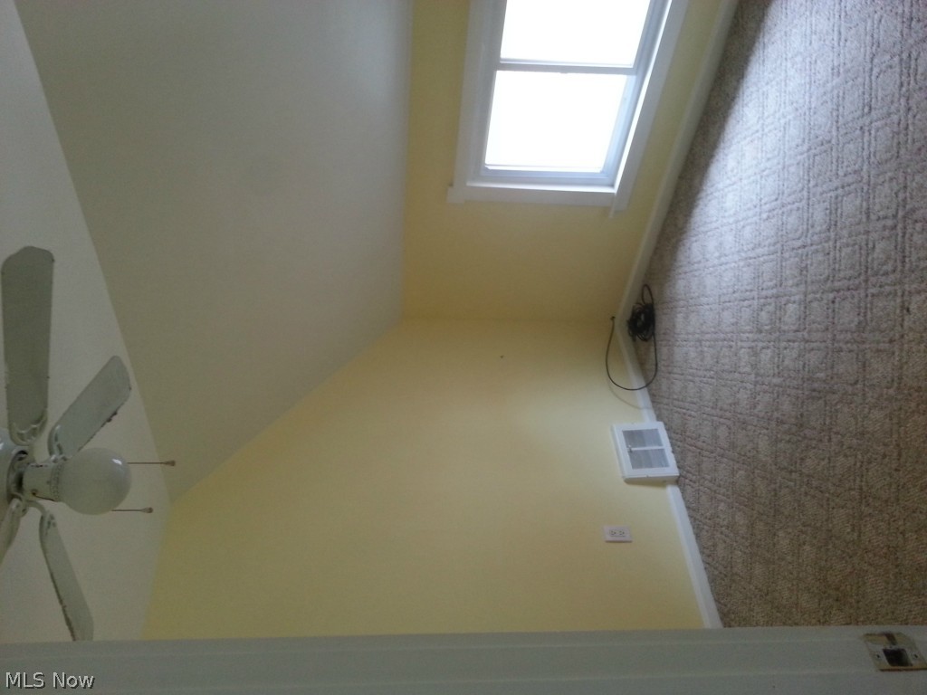 3324 Roehl Avenue Cleveland, OH 44109 - Photo 6 of 8 Gallery Image 6