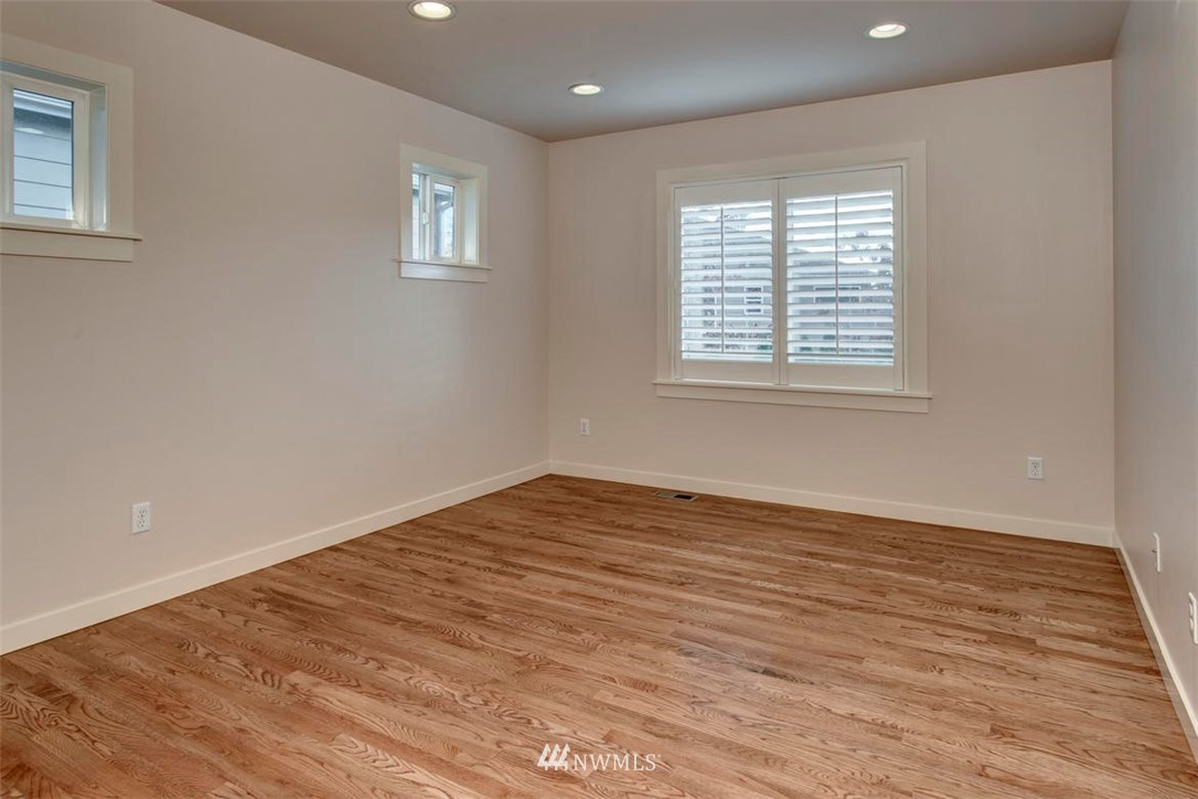 3820 167th Place Southeast Bothell, WA 98012 - Photo 16 of 20 Gallery Image 16