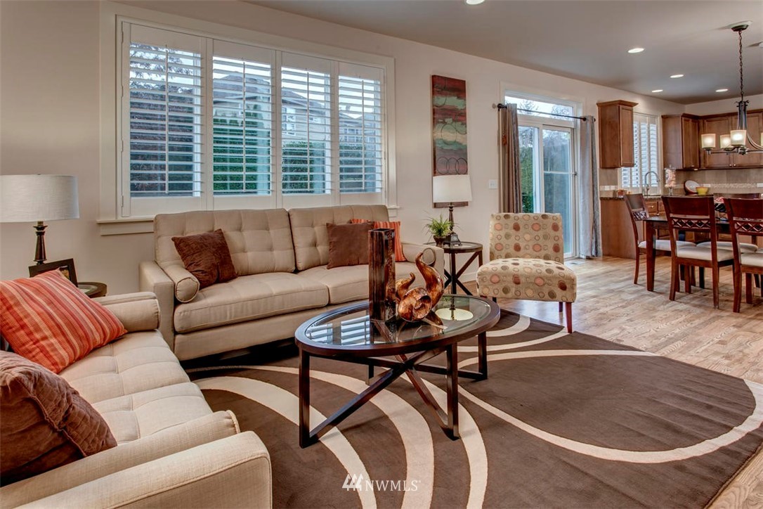 3820 167th Place Southeast Bothell, WA 98012 - Photo 3 of 20 Gallery Image 3
