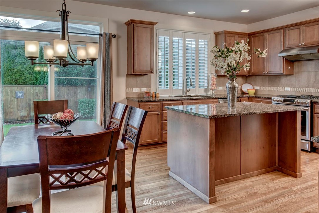 3820 167th Place Southeast Bothell, WA 98012 - Photo 6 of 20 Gallery Image 6