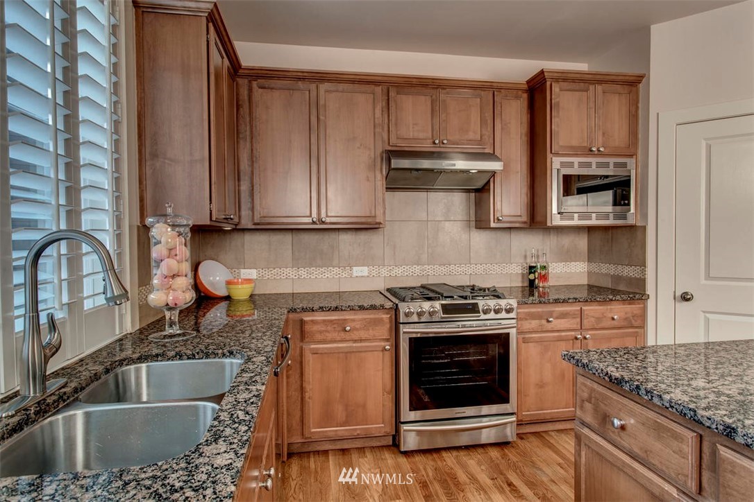 3820 167th Place Southeast Bothell, WA 98012 - Photo 9 of 20 Gallery Image 9