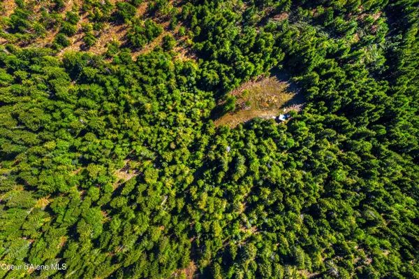 $189,000 | Nka Christmas Lane, Naples, ID 83847