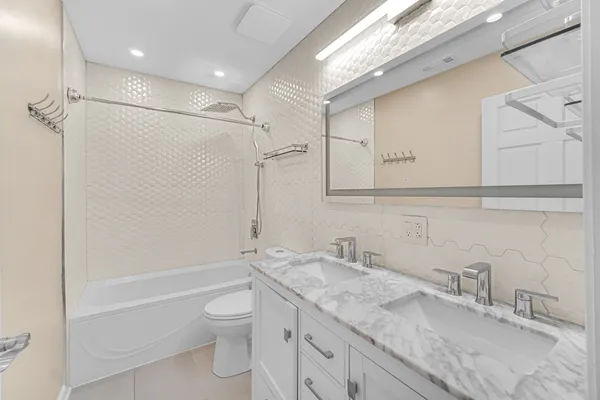 $849,000 | 1915 Dewey Avenue, Evanston, IL 60201