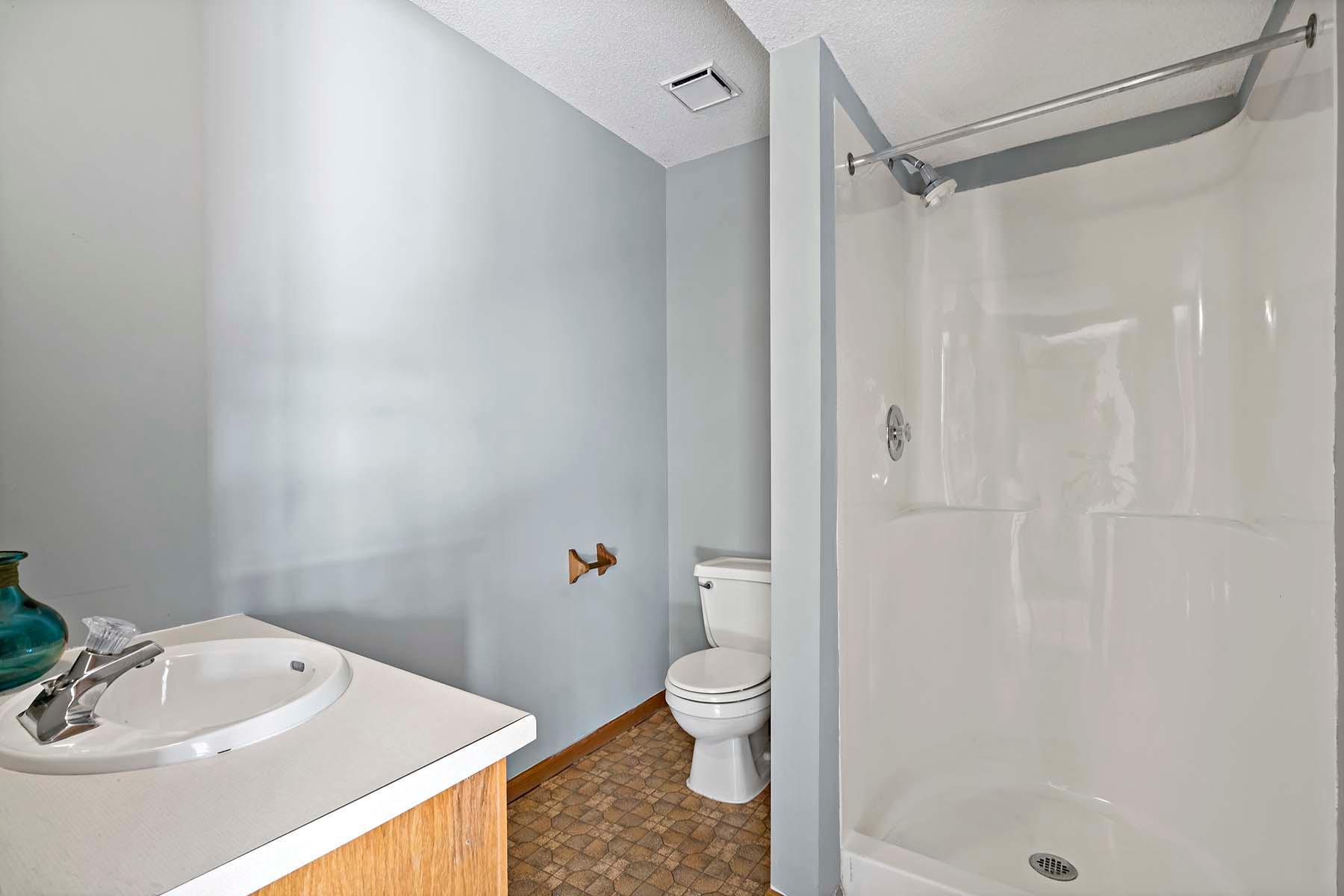 17384 Harding Lane Lakeville, MN 55044 - Photo 30 of 70