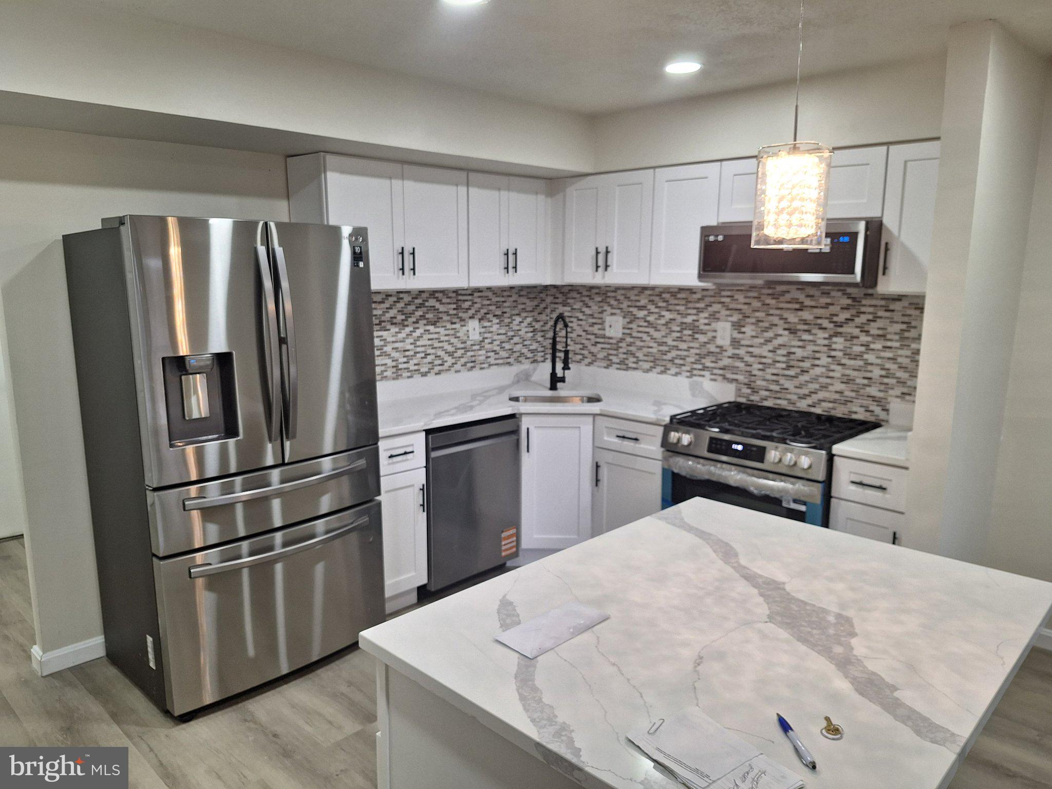 6 Longstream Court, Unit 101 Baltimore, MD 21209 - Photo 13 of 27 View of kitchen