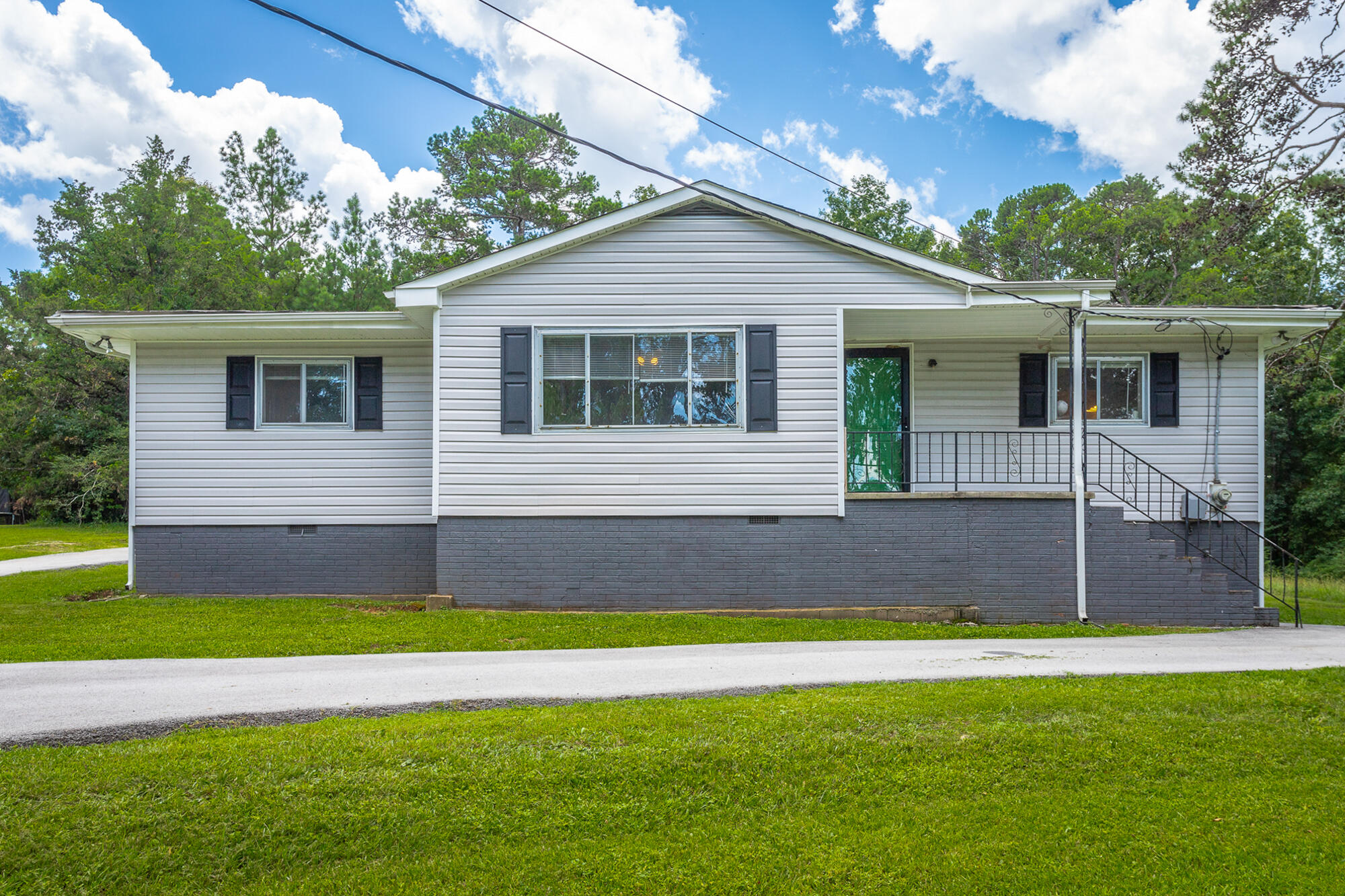 7422 Min Tom Road Chattanooga, TN 37421 - Photo 1 of 59 7422 Min Tom Road HD-47