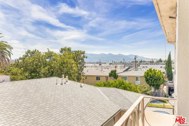 $640,000 | 330 North Howard Street, Unit 311, Glendale, CA 91206