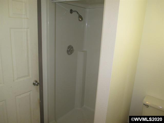 1208 Main Street Dallas, OR 97338 - Photo 13 of 14 Gallery Image 13