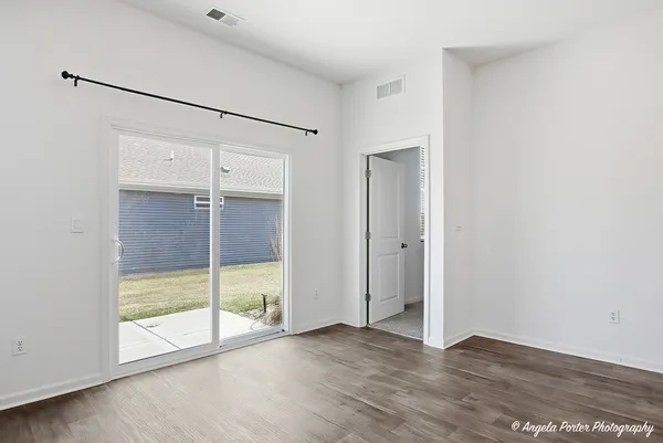 $289,000 | 6311 Maple Glen Drive, Wonder Lake, IL 60097