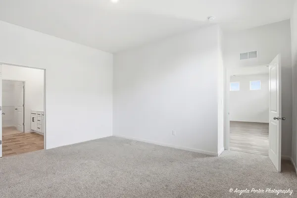 $289,000 | 6311 Maple Glen Drive, Wonder Lake, IL 60097