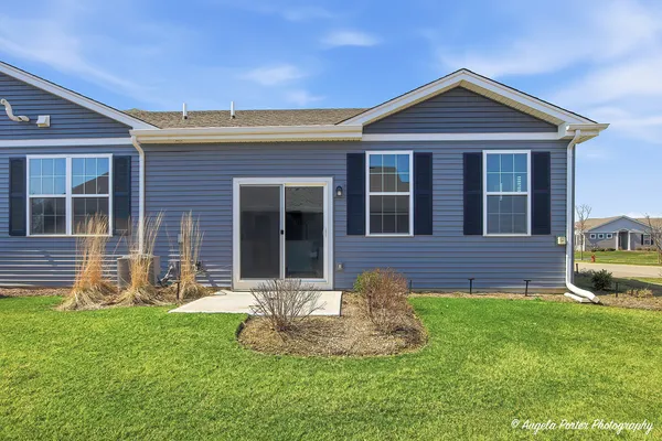 $289,000 | 6311 Maple Glen Drive, Wonder Lake, IL 60097