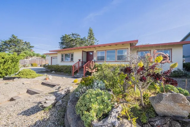 $859,000 | 1960 Luzern Street, Seaside, CA 93955