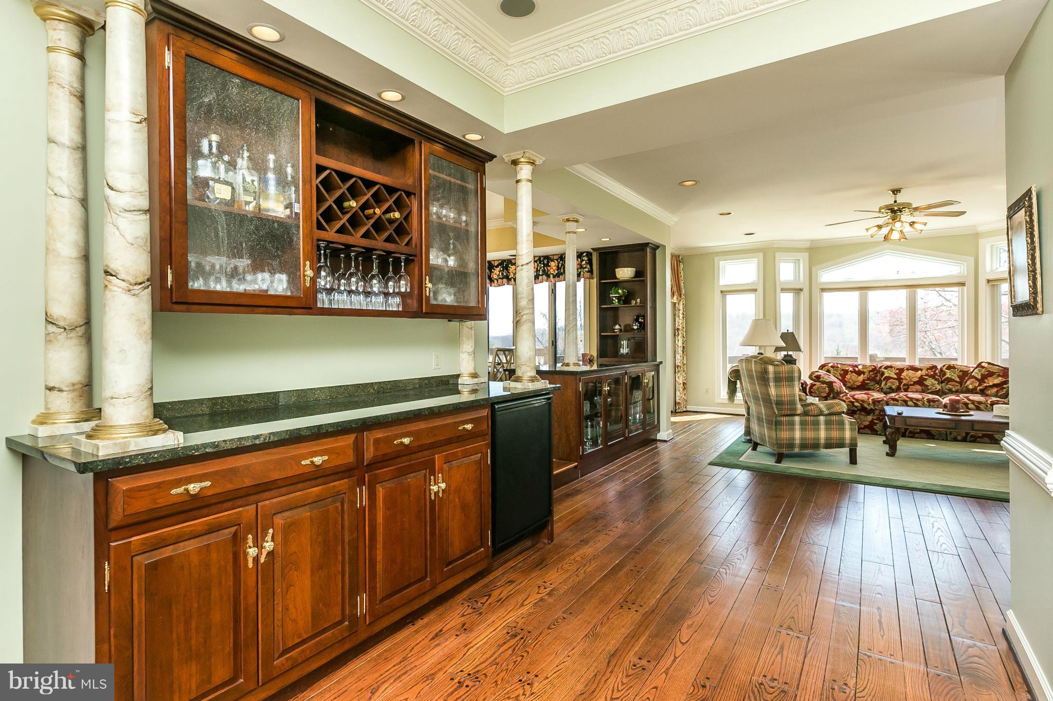 Wet Bar bridges Formal Living to Family Room
