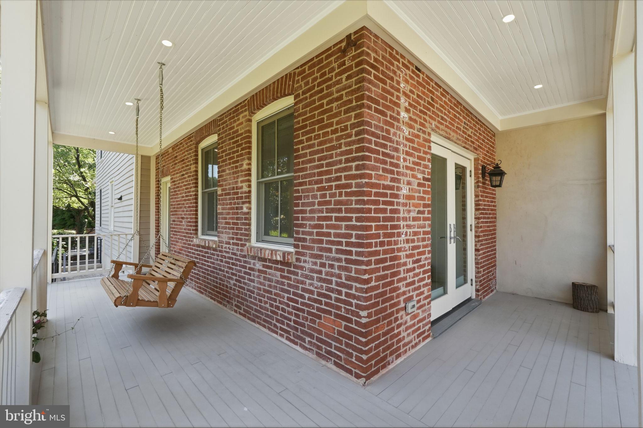 401 11th Street Southeast Washington, DC 20003 - Photo 13 of 38 Side and back porch