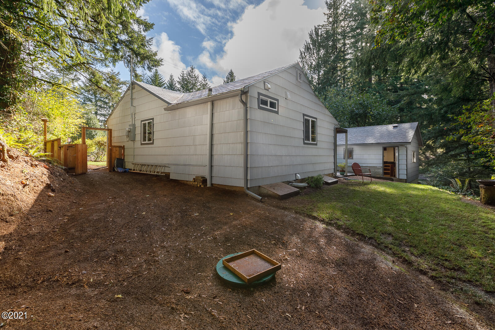 462 Elk City Road Toledo, OR 97391 - Photo 18 of 29 -18