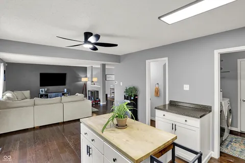 $300,000 | 6854 West Philadelphia Drive, McCordsville, IN 46055