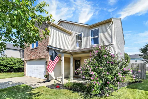 $300,000 | 6854 West Philadelphia Drive, McCordsville, IN 46055