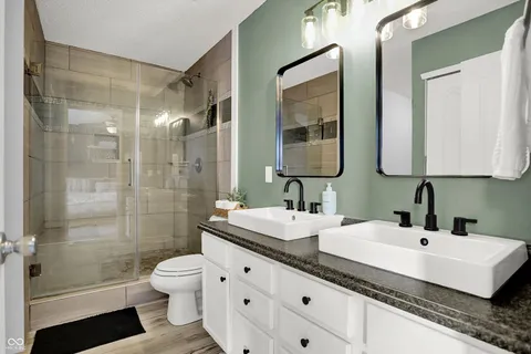 $300,000 | 6854 West Philadelphia Drive, McCordsville, IN 46055