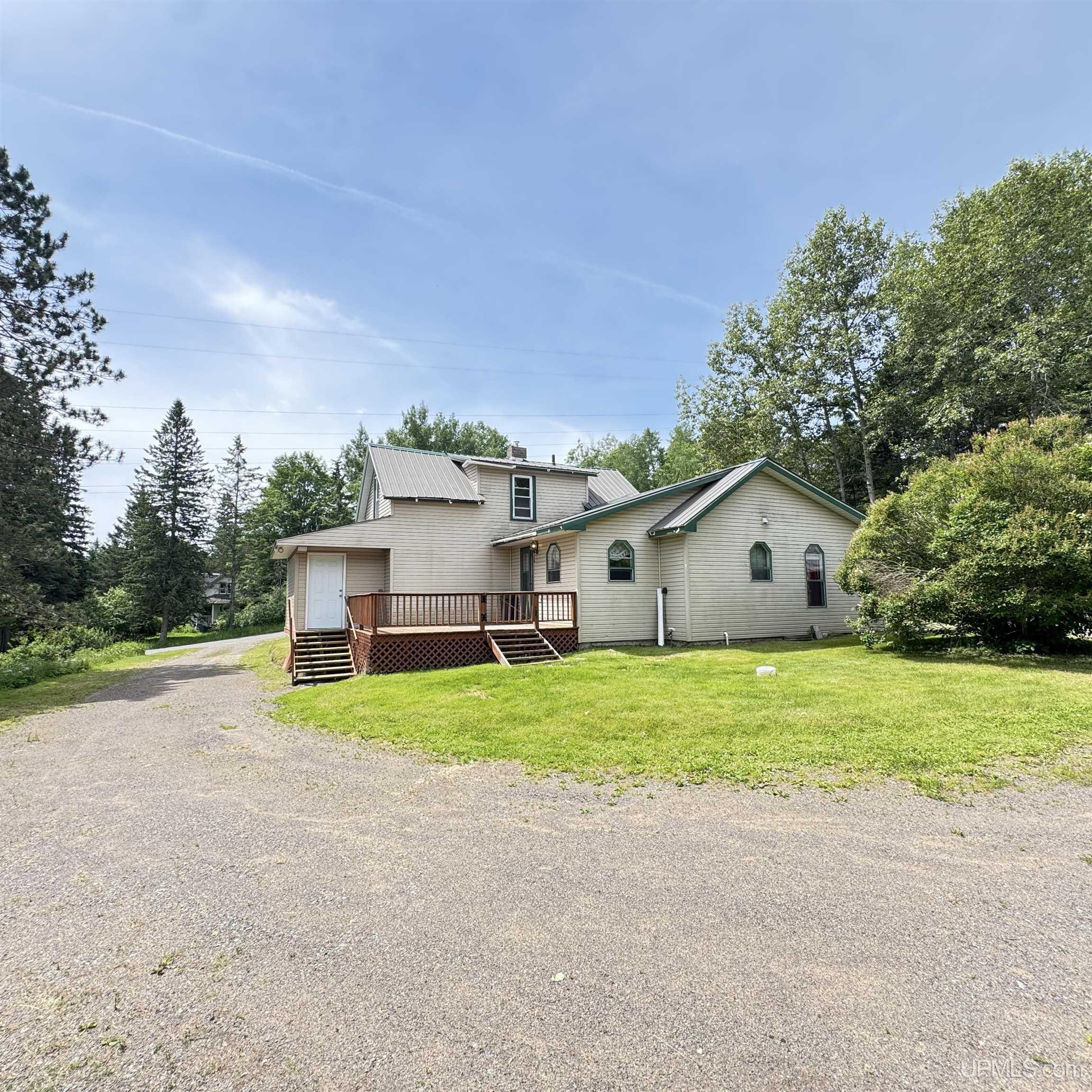 1669 Kofmehl Road Iron River, MI 49935 - Photo 5 of 49