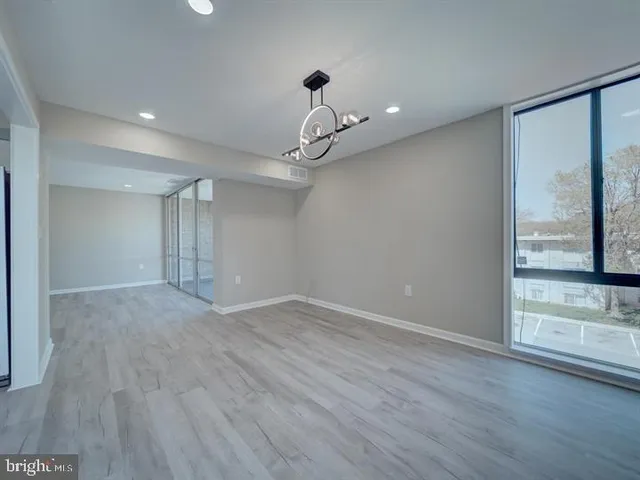 $229,786 | 8675 Greenbelt Road, Unit 202, Greenbelt, MD 20770