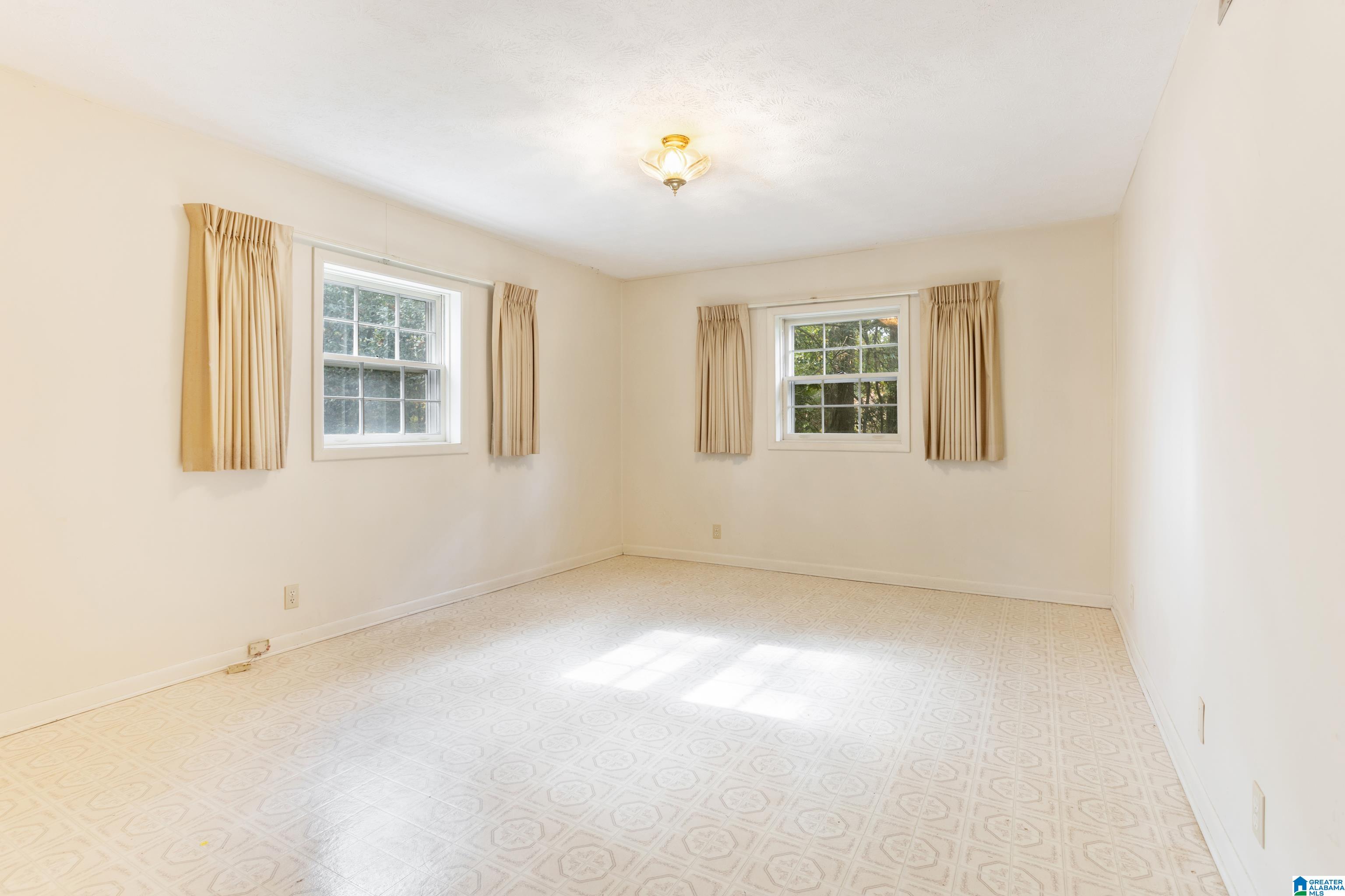 2104 Henry Road Anniston, AL 36207 - Photo 29 of 44