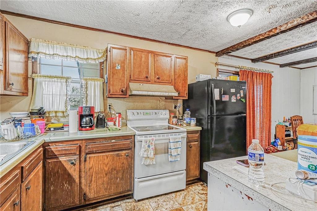 2309 Wilson Road Northwest Conyers, GA 30012 - Photo 9 of 17