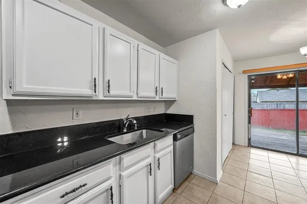 $269,990 | 718 Roaming Rd Drive, Allen, TX 75002