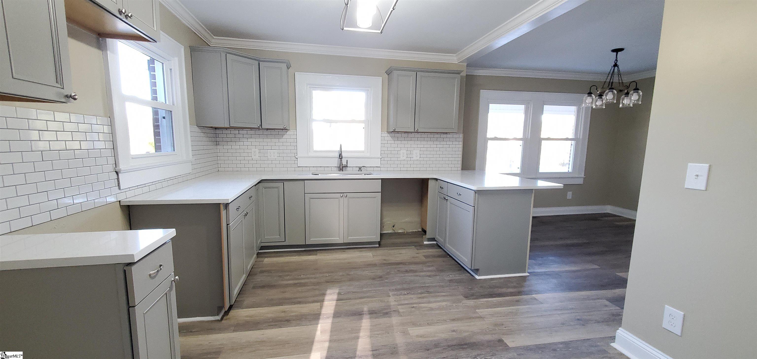 4352 Metric Road Laurens, SC 29360 - Photo 3 of 15 Gallery Image 3