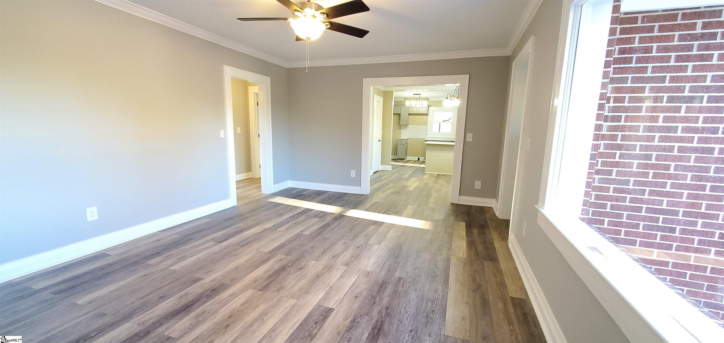 4352 Metric Road Laurens, SC 29360 - Photo 8 of 15 Gallery Image 8
