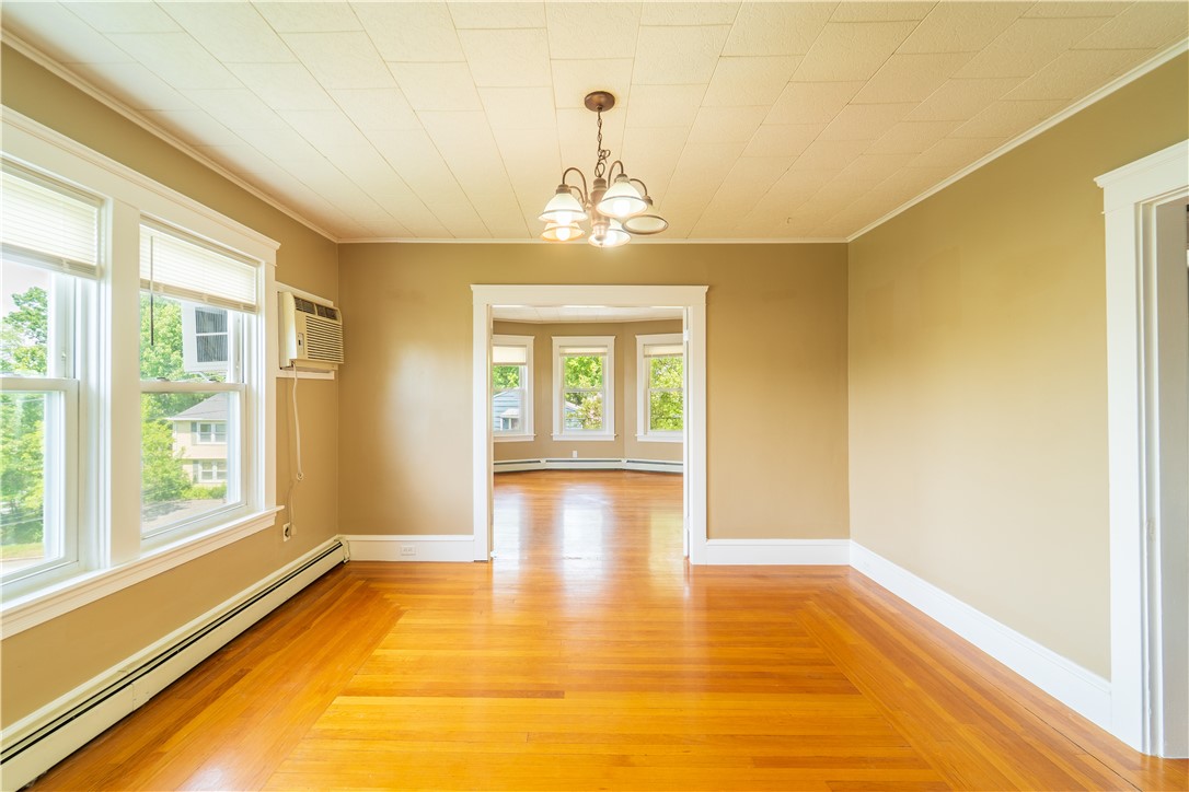 18 Dunnell Avenue Pawtucket, RI 02860 - Photo 11 of 37