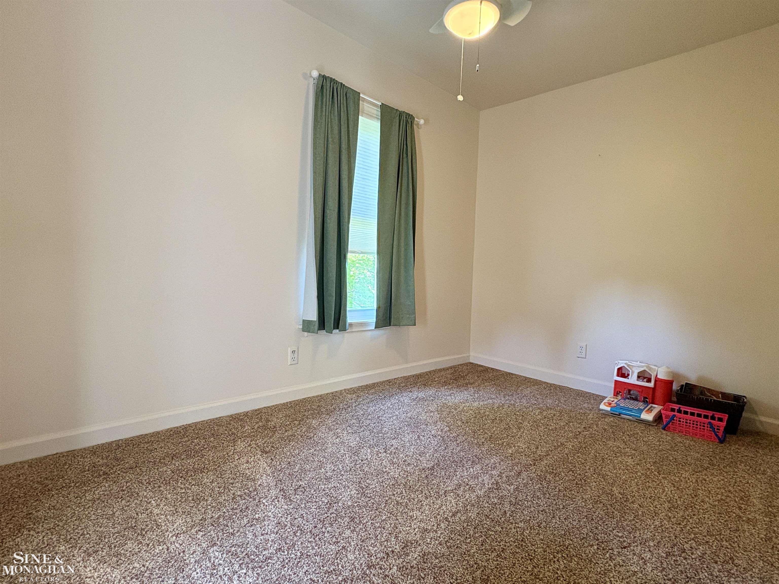 6281 Lindsey Road East China, MI 48054 - Photo 23 of 55