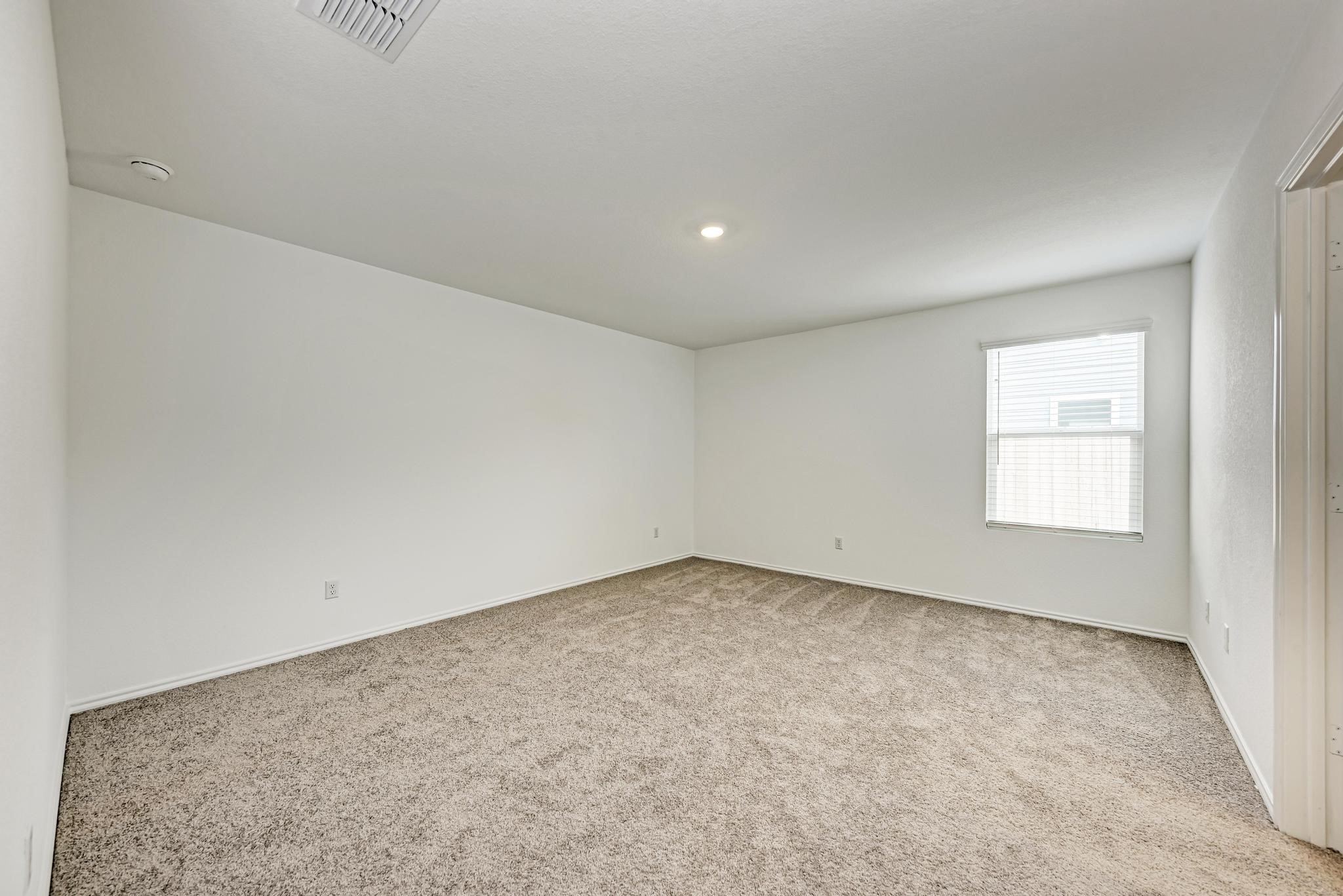 313 Marty Allen Loop Jarrell, TX 76537 - Photo 16 of 32