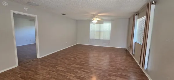 $1,650 | 2419 Southern Oak Street, The Villages, FL 32162