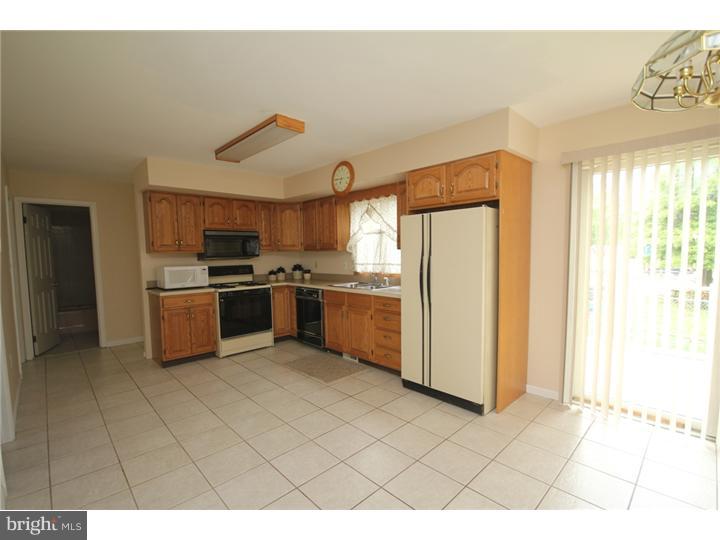 40 Alfred Avenue Hamilton, NJ 08610 - Photo 5 of 9