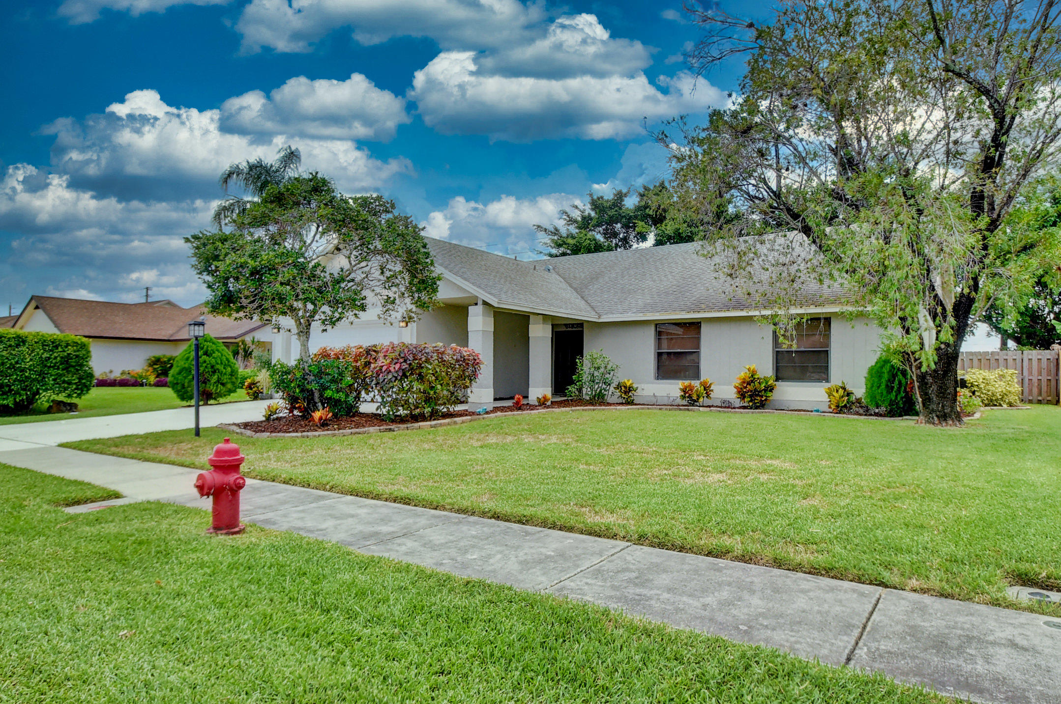 9296 Neptunes Basin Court Boca Raton, FL 33434 - Photo 2 of 35 01_stl_1889_90_91_92_93