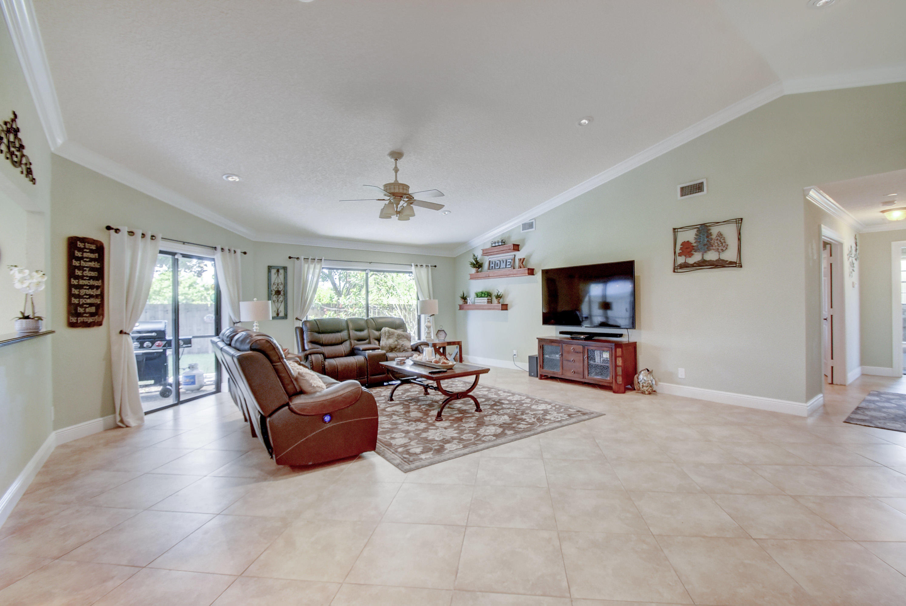 9296 Neptunes Basin Court Boca Raton, FL 33434 - Photo 9 of 35 09_stl_1929_30_31_32_33