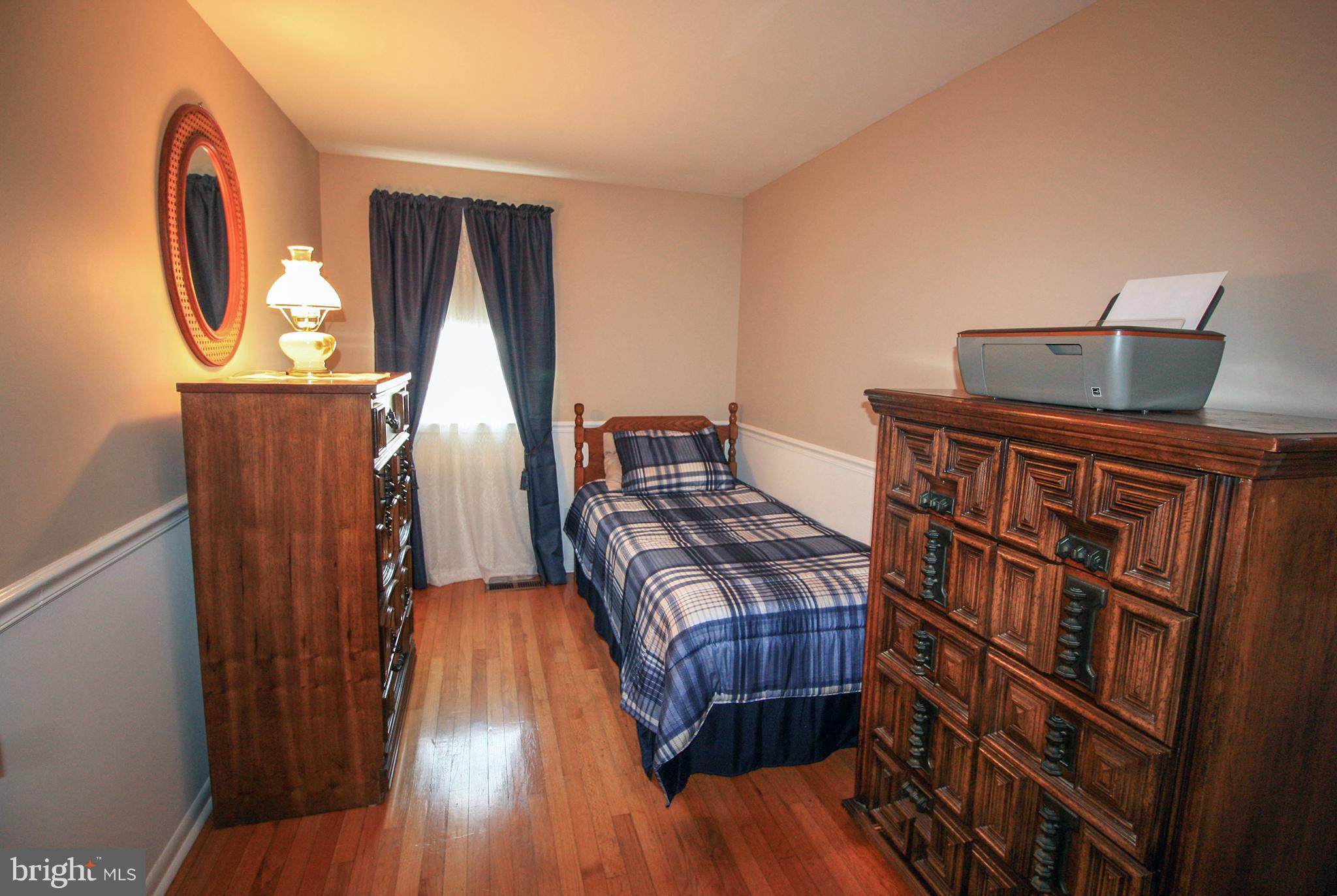 5659 Braxfield Road Baltimore, MD 21227 - Photo 22 of 30 Bedroom