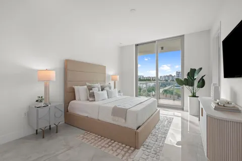 $3,500,000 | 475 East Royal Palm Road, Unit 506, Boca Raton, FL 33432