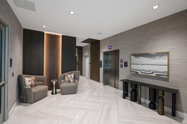 $3,500,000 | 475 East Royal Palm Road, Unit 506, Boca Raton, FL 33432