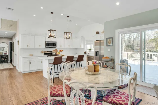 $969,000 | 34 Corsa Street, Dix Hills, NY 11746