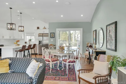 $969,000 | 34 Corsa Street, Dix Hills, NY 11746