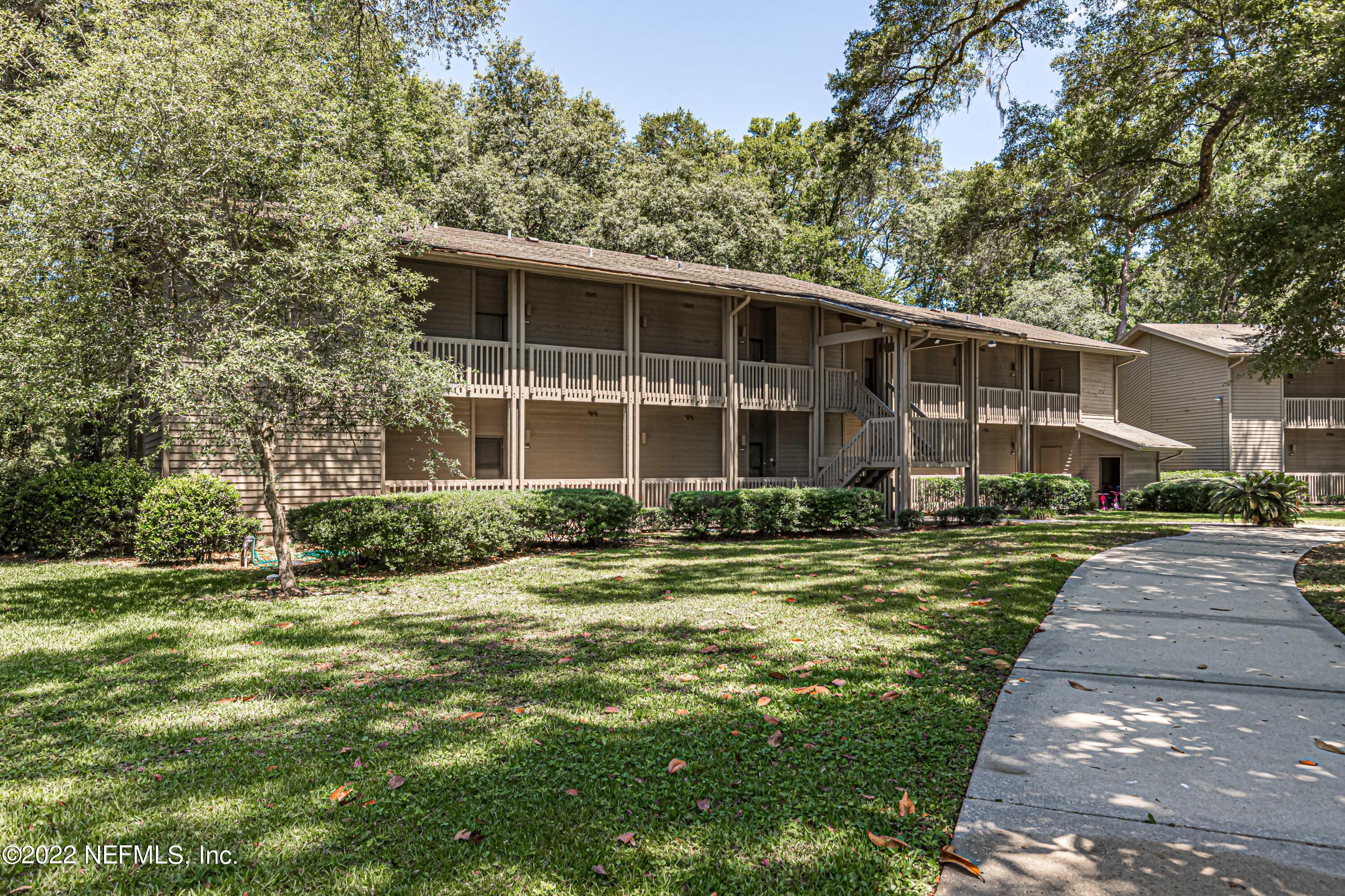 2960 Ravines Road, Unit 1305 Middleburg, FL 32068 - Photo 3 of 36 3-Front Side