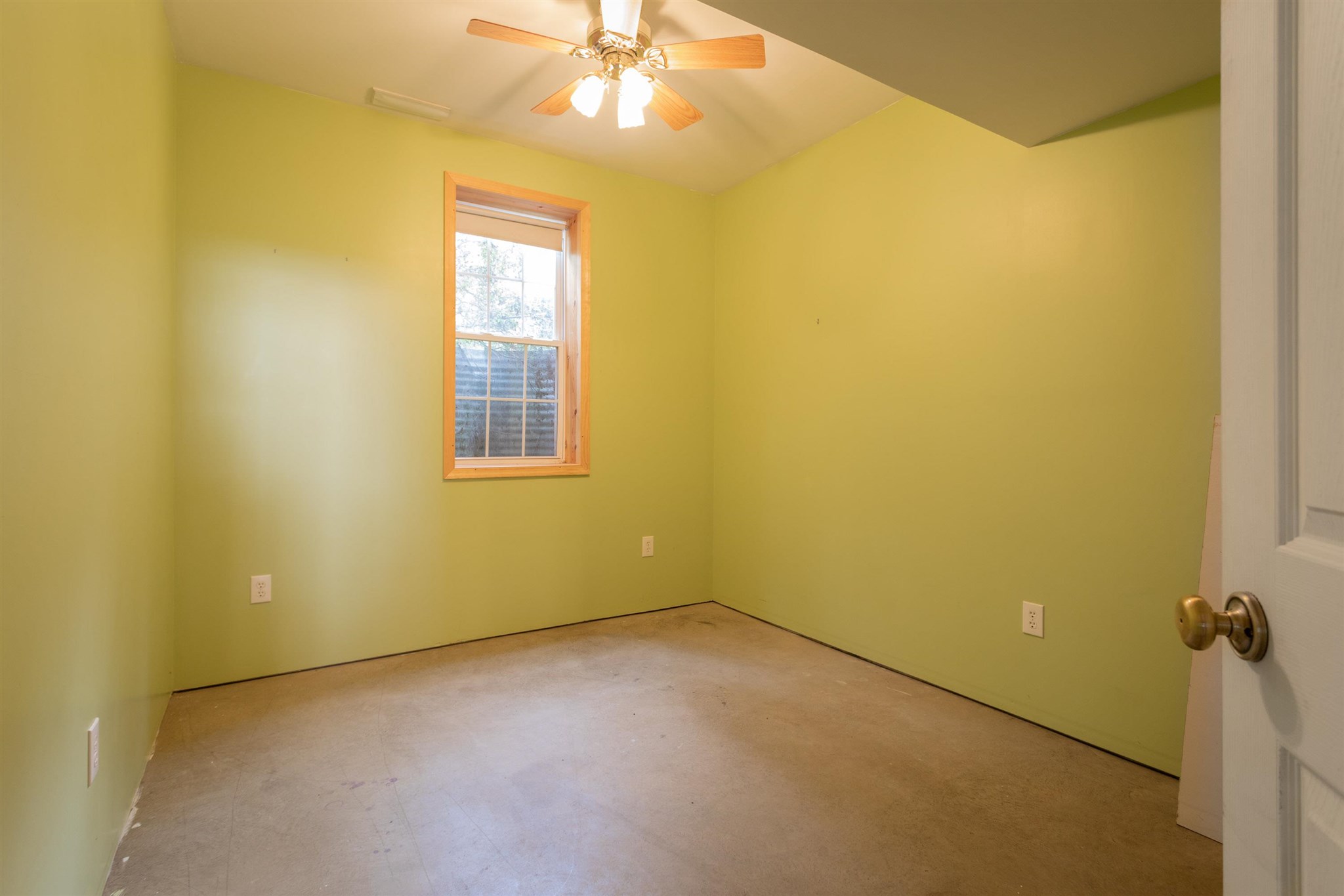 105 Point Lookout Road Crimora, VA 24431 - Photo 24 of 58 Gallery Image 24