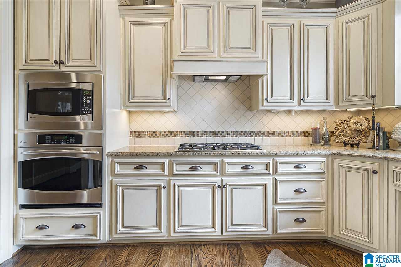 2220 Shades Crest Road Birmingham, AL 35216 - Photo 7 of 45