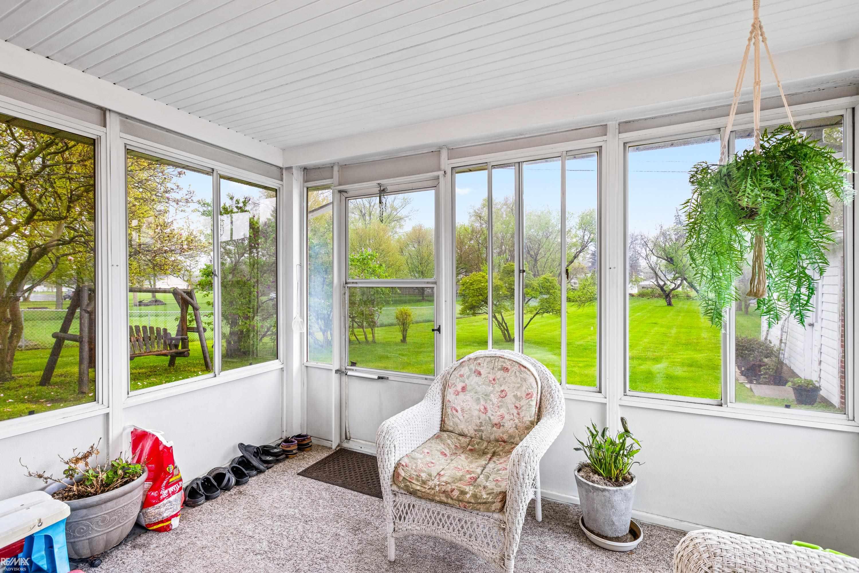 8480 Canal Road Sterling Heights, MI 48314 - Photo 12 of 32 50141458-940b41f9-d3c0-4123-a3fb-b4ebdf4ad856.JPG