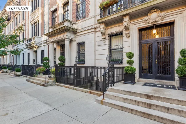 $1,995,000 | 34 West 74th Street, Unit 5C | Upper West Side